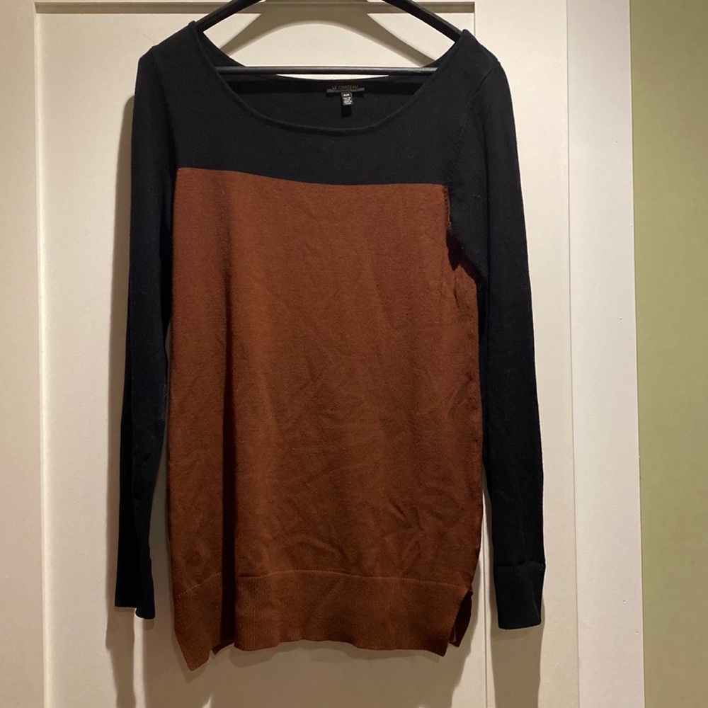 Le Chateau ladies size M tunic sweater